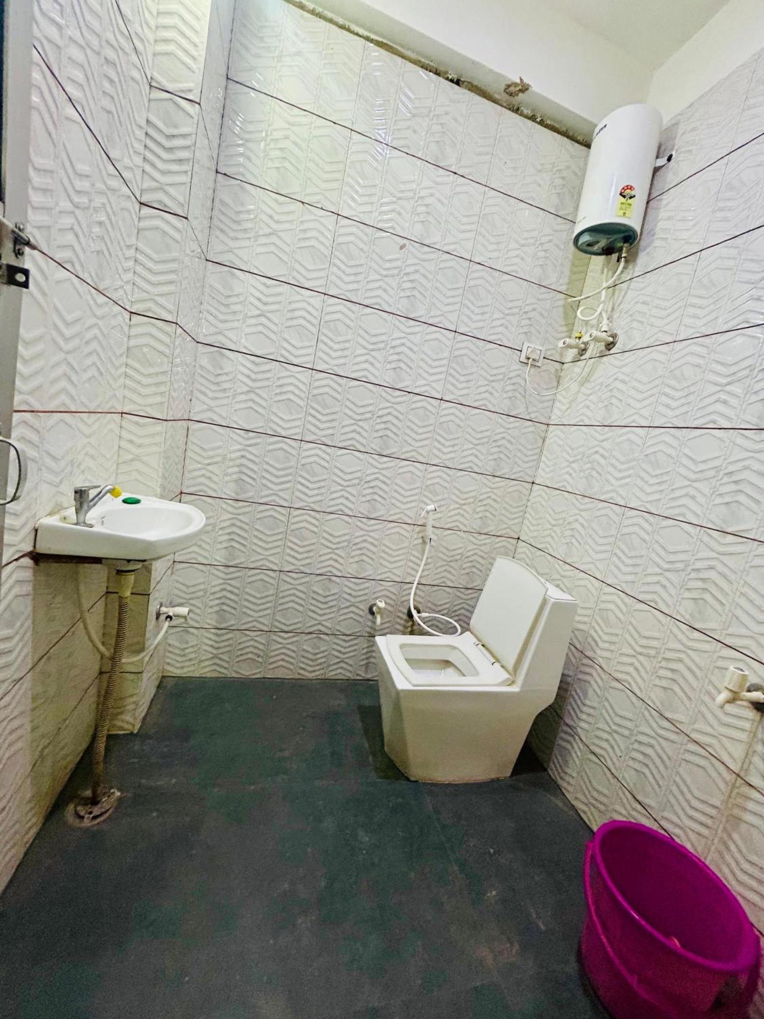 Milan Hotel & Restaurant Sikar Zewnętrze zdjęcie